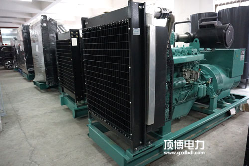 广西顶博发电机组制造散热器保养方法 广西顶博发电机组制造散热器保养方法